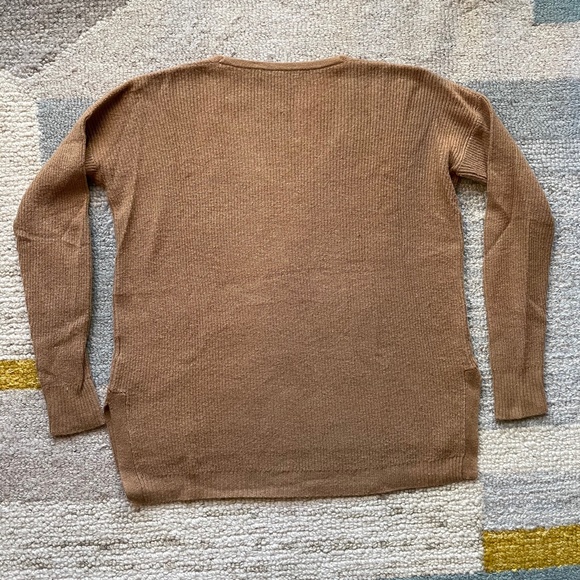 UNTIL 6/20! Madewell Ribbed V-Neck Sweater Camel - Picture 3 of 5